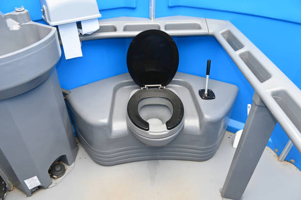 Best Portable restroom solutions  in Peoria, AZ